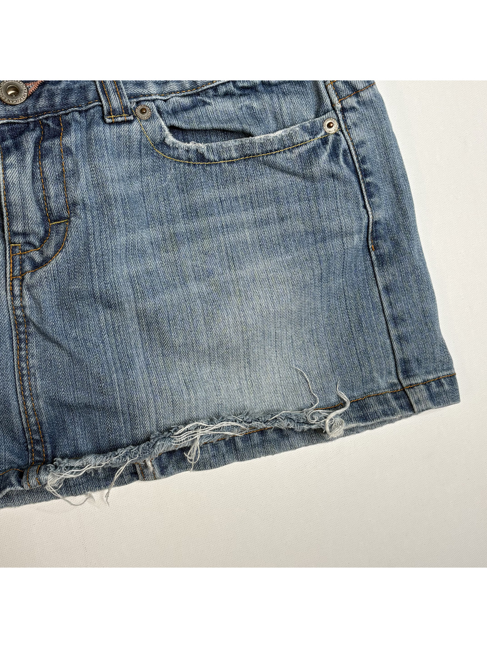 Vintage Y2K American Eagle Denim Mini Skirt Low Rise Size 4 - Picture 3 of 10